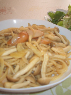 バターしょうゆきのこスパ-レシピのメイン写真