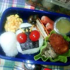 รูปของ 仮面ライダーフォーゼ弁当＊