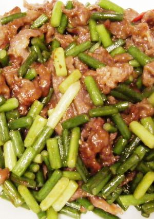 牛肉とにんにくの芽の香味炒め-レシピのメイン写真
