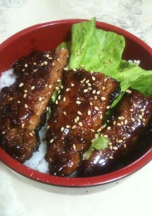 秋は秋刀魚！！おいしい蒲焼丼-レシピのメイン写真