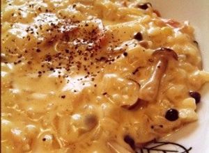 キノコとベーコンの簡単チーズリゾット-レシピのメイン写真