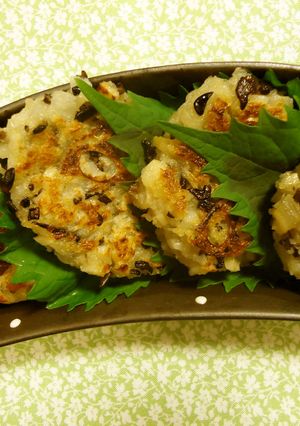 蓮根×きくらげ☆でモチモチつくね焼き♪-レシピのメイン写真