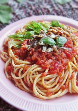カリカリ小魚とトマトのパスタ♪-レシピのメイン写真