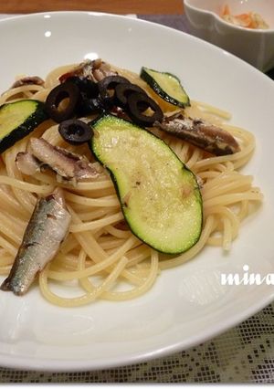 簡単☆ズッキーニ＆サーディンのパスタ-レシピのメイン写真