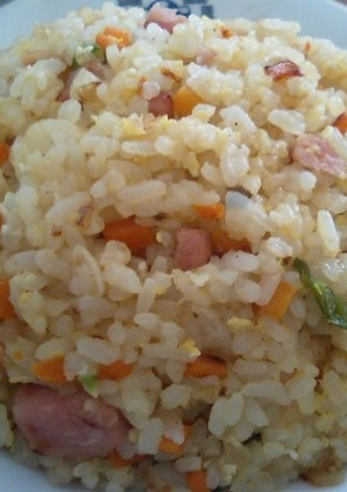 ハムたっぷり洋風炒飯-レシピのメイン写真