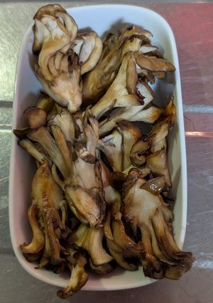簡単★お弁当にも！舞茸のバター醤油炒め-レシピのメイン写真