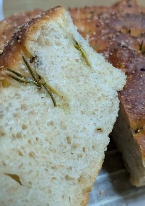 お手軽🍞全粒粉フォカッチャ-レシピのメイン写真