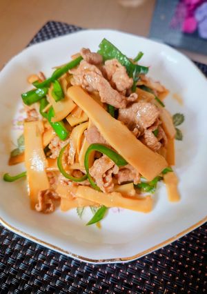 豚コマで♡青椒肉絲-レシピのメイン写真
