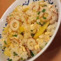 รูปของ 和風なちくたくマヨ炒飯