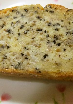 超簡単！ごまとバナナのパウンドケーキ-レシピのメイン写真