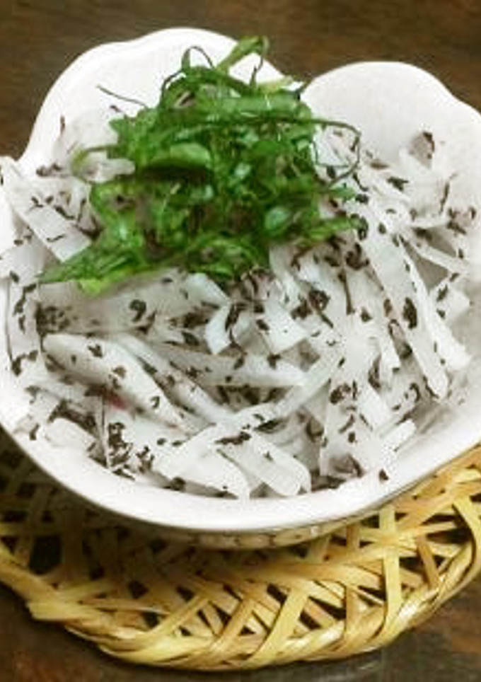お弁当にも♪大根のゆかり和え-レシピのメイン写真