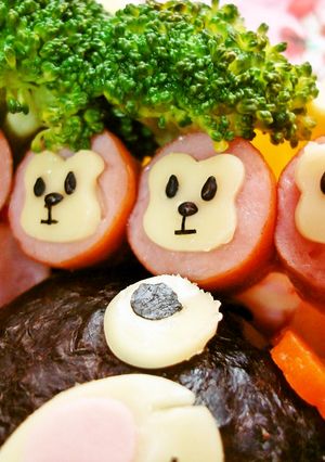 ウインナー串でおサルさん♫♫♬お弁当に-レシピのメイン写真