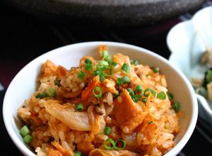 1押し。【キムチとスルメの炊き込みご飯】-レシピのメイン写真