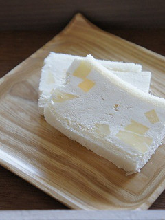 フルーツ缶でパンアイス☆-レシピのメイン写真