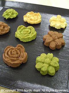 お花のかたちの絞り出しクッキー♪-レシピのメイン写真