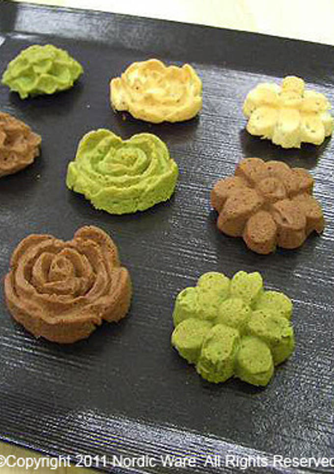 お花のかたちの絞り出しクッキー♪-レシピのメイン写真