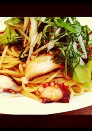 簡単☆たことブロッコリーのペペロンチーノ-レシピのメイン写真