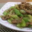 豚肉とセロリの醤油炒め