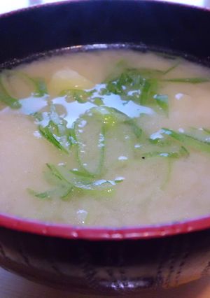 ＊簡単昆布だし＊新じゃがのお味噌汁-レシピのメイン写真