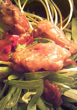 牛肉と空芯菜の胡麻ニンニクコチュ和え-レシピのメイン写真
