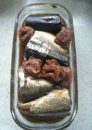 骨ごと食べれるサンマの梅煮-レシピのメイン写真
