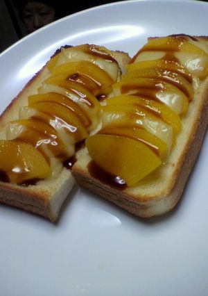 黄桃缶&チーズの生姜みたらしトースト-レシピのメイン写真