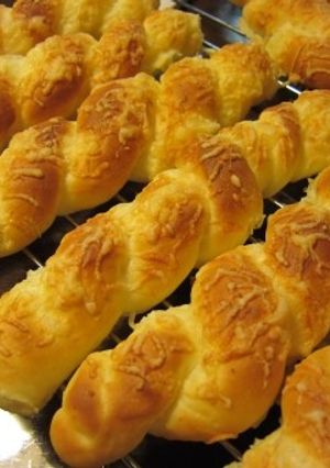 チーズスティックパン-レシピのメイン写真
