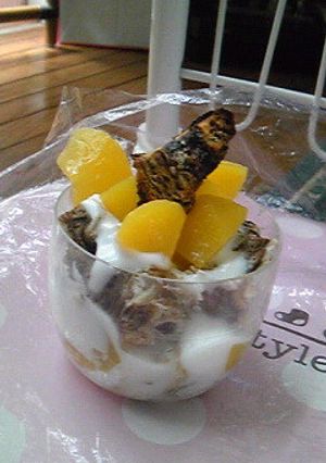 簡単！フルーツ缶詰とパンのトライフル-レシピのメイン写真