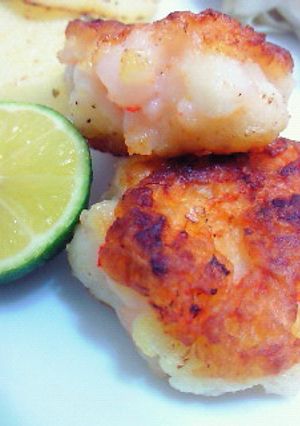 海老とはんぺんの焼き団子-レシピのメイン写真