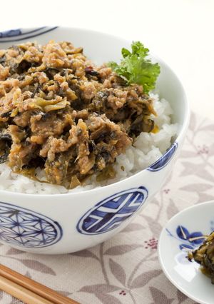 挽き肉と高菜で肉味噌丼ぶり★保存食にも！-レシピのメイン写真