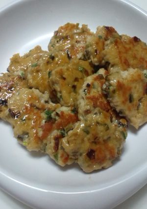 お弁当に、おつまみに♪鶏と野菜のつくね-レシピのメイン写真