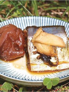 骨まで食べられる『梅干しのさんま煮』-レシピのメイン写真