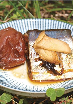 骨まで食べられる『梅干しのさんま煮』-レシピのメイン写真