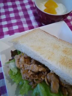 ふるぱん!?☆フルーティ焼き肉サンド☆-レシピのメイン写真