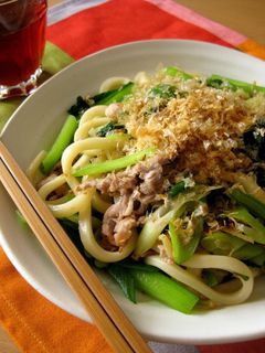 豚と小松菜の焼きうどん-レシピのメイン写真