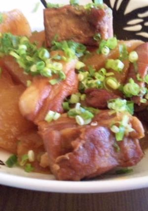 豚バラ肉と大根の煮物-レシピのメイン写真