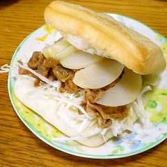 รูปของ 桃としょうが焼きのふるぱん