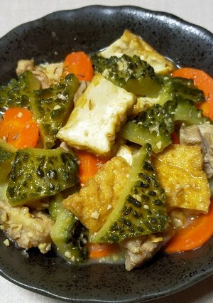 ゴーヤと鶏もも肉、厚揚げのみそ煮-レシピのメイン写真