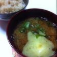 **コーンバターみそ汁**