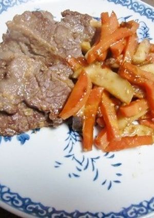 エリンギ＋牛肉＋人参の生姜味噌蒸し焼き-レシピのメイン写真