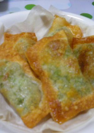 セロリの葉で美味しい♡揚げワンタン-レシピのメイン写真