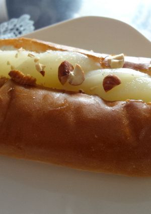 ナッツチーズ＆白桃のフルパン-レシピのメイン写真