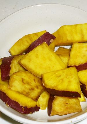 お弁当にも♪さつまいものシンプル素揚げ-レシピのメイン写真