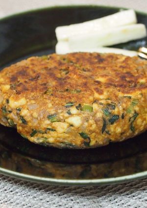 春菊とクルミの豆腐バーグ-レシピのメイン写真