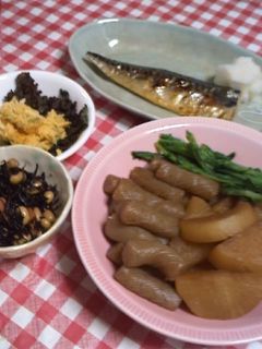 超簡単 大根とこんにゃくと大根葉の煮物-レシピのメイン写真