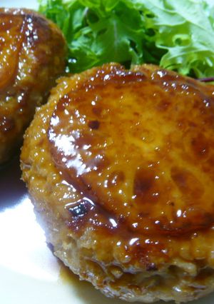 食感が楽しい！照り焼き蓮根バーグ-レシピのメイン写真