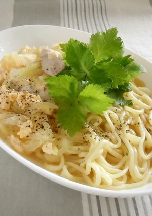 サッポロ一番で野菜たっぷり親子ちゃんぽん-レシピのメイン写真