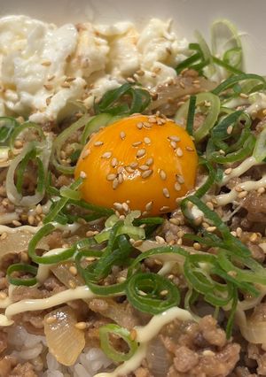 激ウマ！豚ひき肉の味噌マヨ丼！-レシピのメイン写真