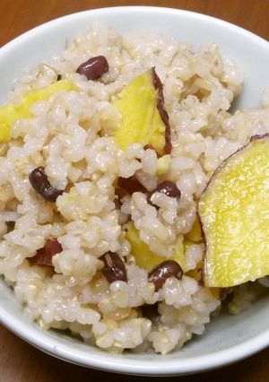 さつまいもと小豆入り炊き込みごはん-レシピのメイン写真