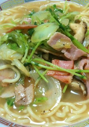 コショウがきく野菜いっぱいちゃんぽん-レシピのメイン写真